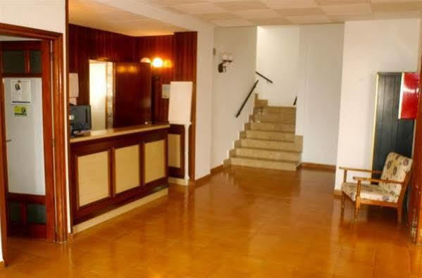 Hostal Residencia Nicolau Сан-Антонио-Абад Экстерьер фото